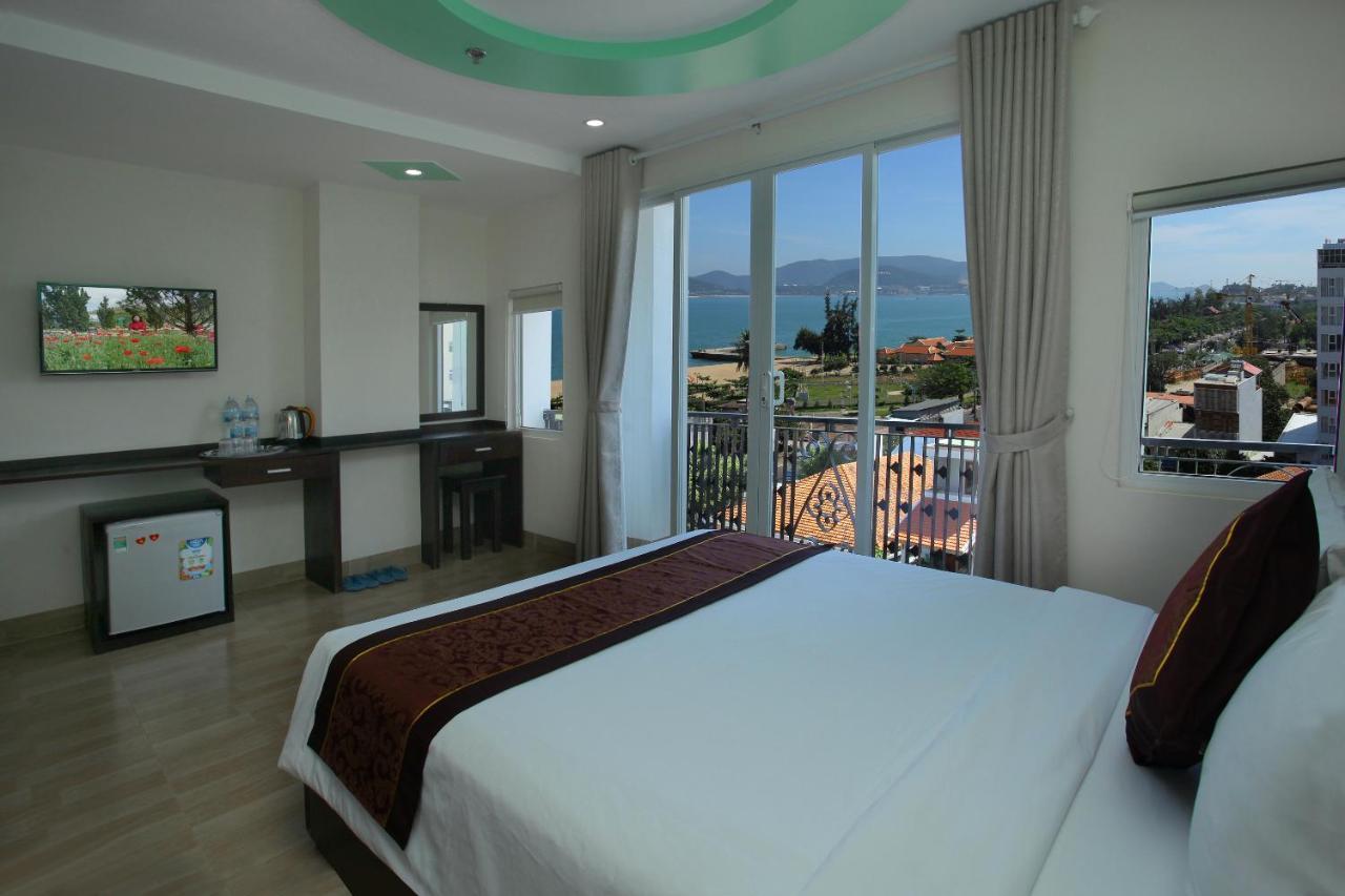 Melyna Hotel Nha Trang Exteriör bild